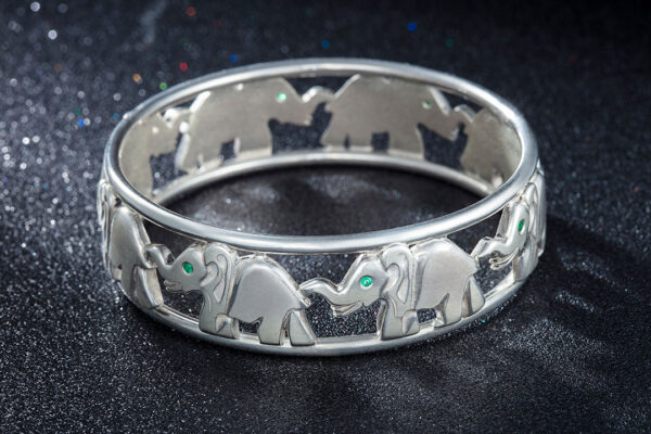 bangle