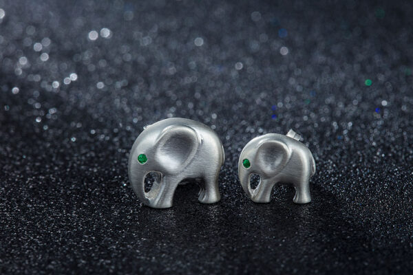 earrings-studs
