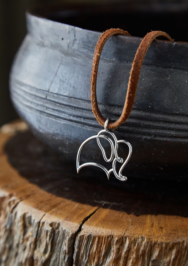 logo-pendant-swoosh